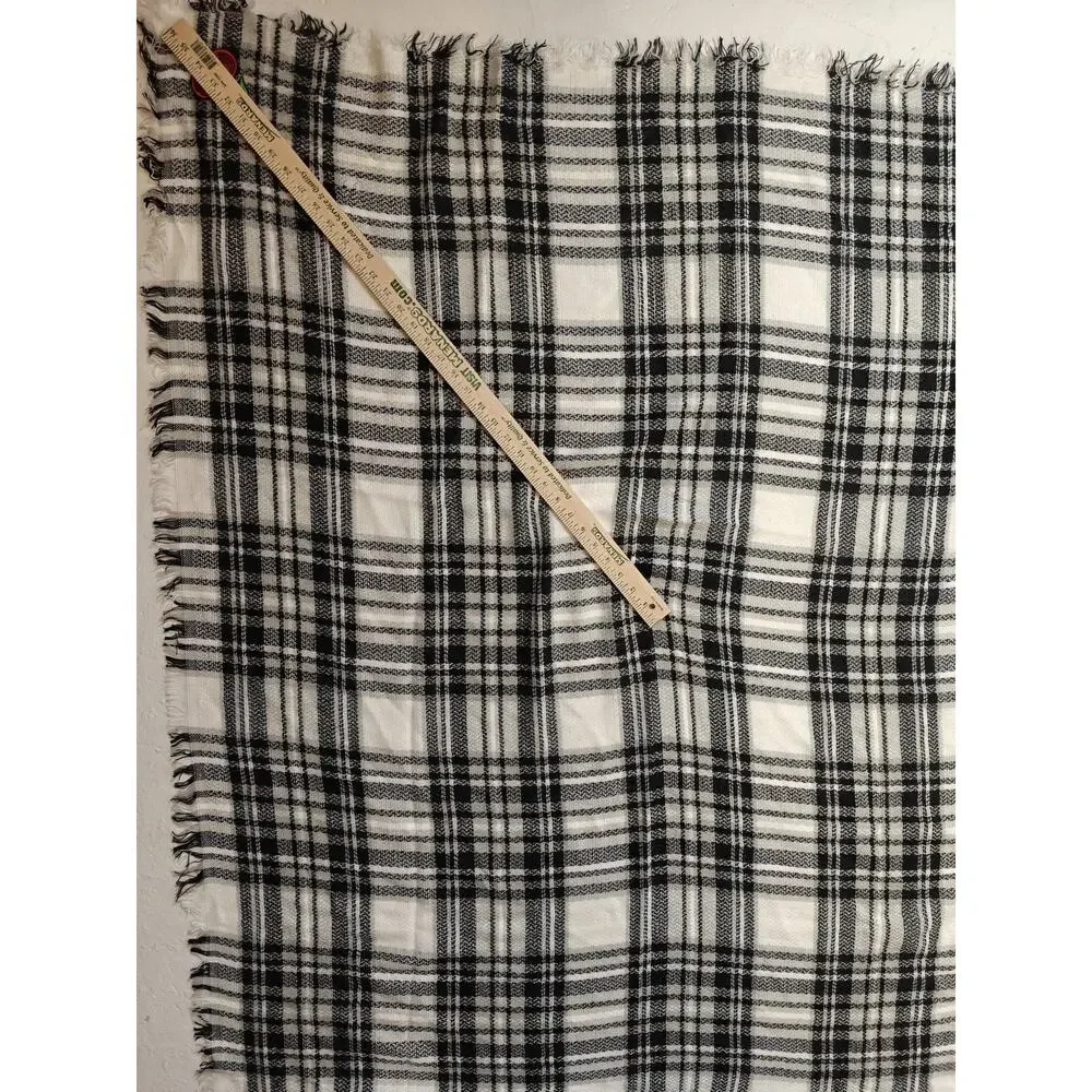 Women Unbranded Plaid Blanket Scarf Black White One Size
